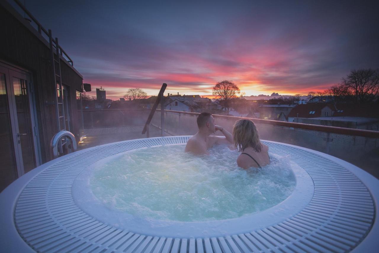 Johan Suites & Spa Kuressaare Extérieur photo